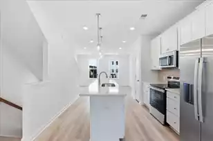 4633 Forest Hills Dr, North Charleston, SC 29418 - Photo 12