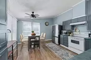 254 Grapevine Rd, Summerville, SC 29483 - Photo 4