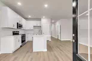 489 Martins Creek Blvd, Summerville, SC 29485 - Photo 4