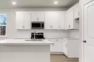 489 Martins Creek Blvd, Summerville, SC 29485 - Photo 12