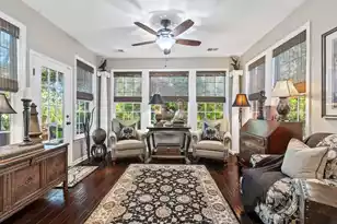 2722 Seastrand Ln, Mount Pleasant, SC 29466 - Photo 12