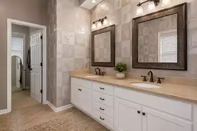 2722 Seastrand Lane, Mount Pleasant, SC 29466 - Photo 18