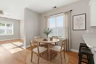 203 Hydrangea St, Summerville, SC 29483 - Photo 4