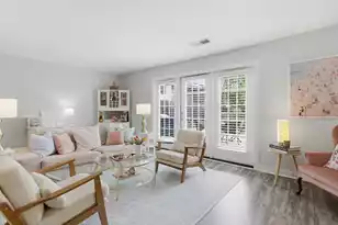 245 Heritage Cir, Mount Pleasant, SC 29464 - Photo 12