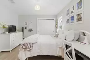 245 Heritage Cir, Mount Pleasant, SC 29464 - Photo 20