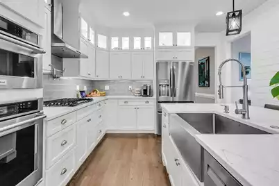 239 Fairchild Street, Charleston, SC 29492 - Photo 8