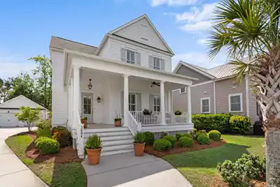 3894 Fifle Street, Mount Pleasant, SC 29466 - Photo 2