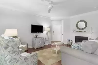 1925 Chatelain Way, Mount Pleasant, SC 29464 - Photo 8