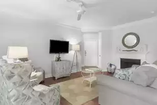 1925 Chatelain Way, Mount Pleasant, SC 29464 - Photo 8