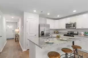 868 Long Blf Rd, Summerville, SC 29486 - Photo 18