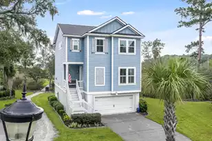 808 Forrest Dr, Charleston, SC 29492 - Photo 1
