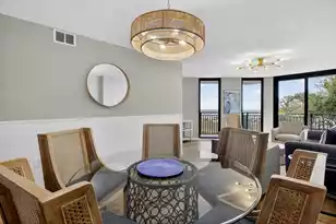 7600 Palmetto Dr, Isle Of Palms, SC 29451 - Photo 8