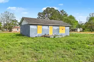 530 Church Street S, Lake City, SC 29560 - Photo 4