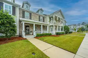 3435 Yarmouth Dr, Mount Pleasant, SC 29466 - Photo 4