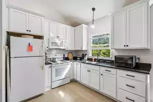 317 Sumter Ave, Summerville, SC 29483 - Photo 84