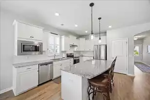 6231 Woodsedge Ct, Hollywood, SC 29449 - Photo 2