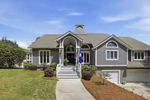118 Broad River Dr, Santee, SC 29142 - Photo 2