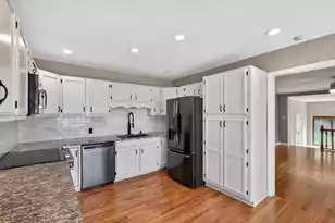 4512 Overbrook Ave, North Charleston, SC 29405 - Photo 10