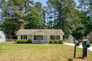 3 Burlington Cir, Beaufort, SC 29906 - Photo 2