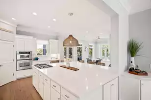 764 Post Oak Dr, Mount Pleasant, SC 29464 - Photo 12