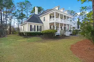3711 Riverstation Ct, Mount Pleasant, SC 29466 - Photo 4