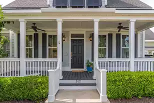 302 Back Pond Ct, Wando, SC 29492 - Photo 2