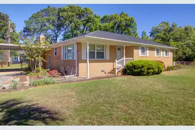 1084 Honeysuckle Lane, Charleston, SC 29412 - Photo 4