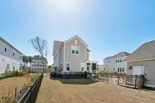 3605 Clambank Dr, Mount Pleasant, SC 29466 - Photo 4