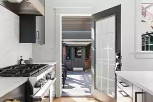 56 Parkwood Ave, Charleston, SC 29403 - Photo 20