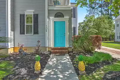 1728 Alan Brooke Drive, Mount Pleasant, SC 29466 - Photo 4