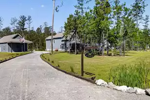 437 Hadley Dr, Huger, SC 29450 - Photo 10