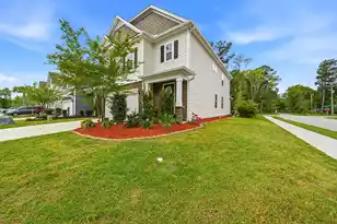1067 Sago Palm Ct, Mount Pleasant, SC 29429 - Photo 2