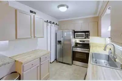 415 Parkdale Drive #16B, Charleston, SC 29414 - Photo 4