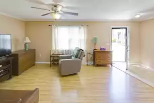 415 Parkdale Dr, Charleston, SC 29414 - Photo 8