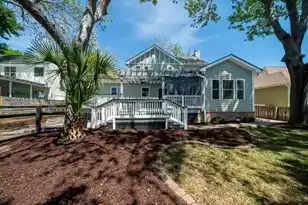 657 Gate Post Dr, Mount Pleasant, SC 29464 - Photo 38
