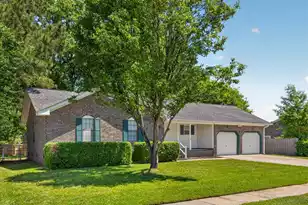 403 Splitrail Dr, Goose Creek, SC 29445 - Photo 2