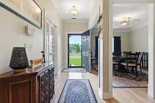 5547 Cres View Dr, North Charleston, SC 29420 - Photo 10
