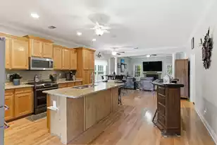5547 Cres View Dr, North Charleston, SC 29420 - Photo 16