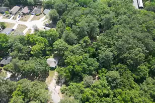 1740 Dogwood Rd, Charleston, SC 29414 - Photo 14