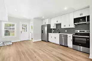 24 Blake St, Charleston, SC 29403 - Photo 8