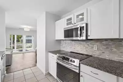 855 Sandlake Drive #201 A, Mount Pleasant, SC 29464 - Photo 8