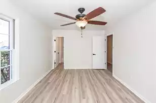 146 Highland Ave, Summerville, SC 29486 - Photo 22