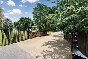 68 Easler Hwy, Greeleyville, SC 29056 - Photo 2