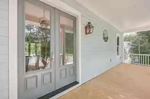 805 Geddings Wy, Mount Pleasant, SC 29464 - Photo 2