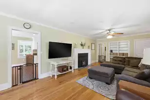 521 Center St, Walterboro, SC 29488 - Photo 8