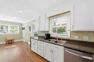 521 Center St, Walterboro, SC 29488 - Photo 12