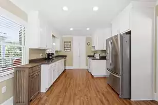 521 Center St, Walterboro, SC 29488 - Photo 10