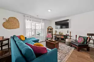275 Spencer Cir, Summerville, SC 29485 - Photo 8