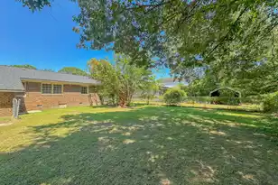1045 Harbor View Rd, Charleston, SC 29412 - Photo 14