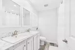 208 General Moultrie Dr, Bonneau, SC 29431 - Photo 10